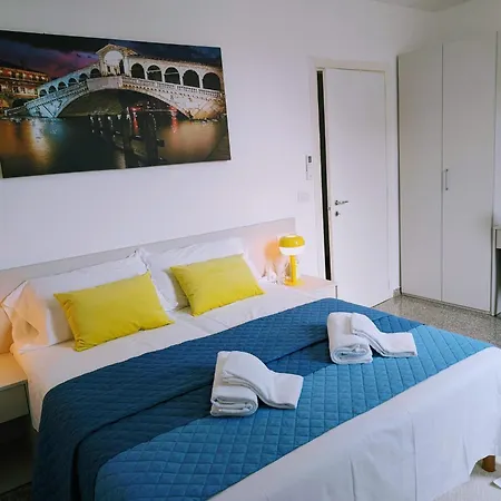 Venice Luxury