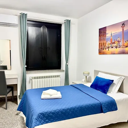 Venice Luxury Apartmán *