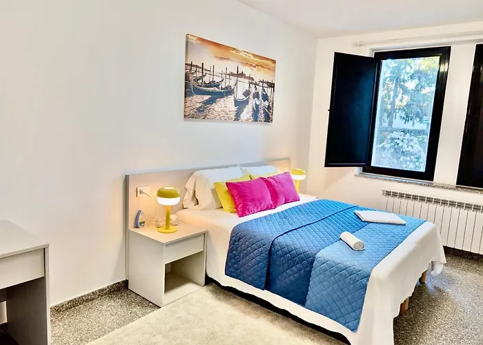 Venice Luxury *
