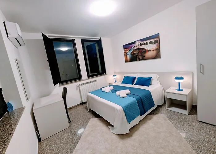 Venice Luxury Маргера