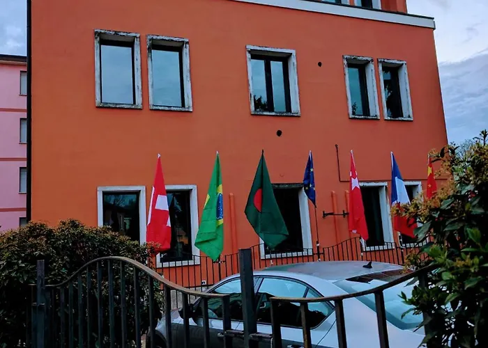 Апартаменты Venice Luxury *