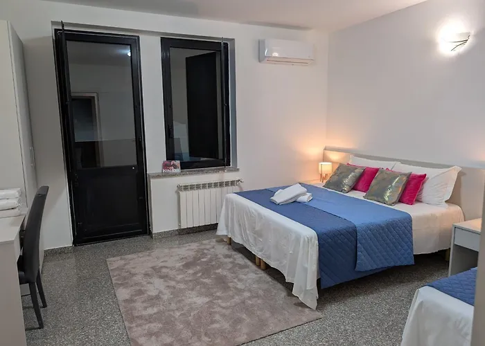 Апартаменты Venice Luxury Маргера