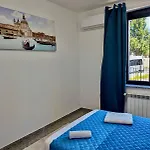 Venice Luxury *
